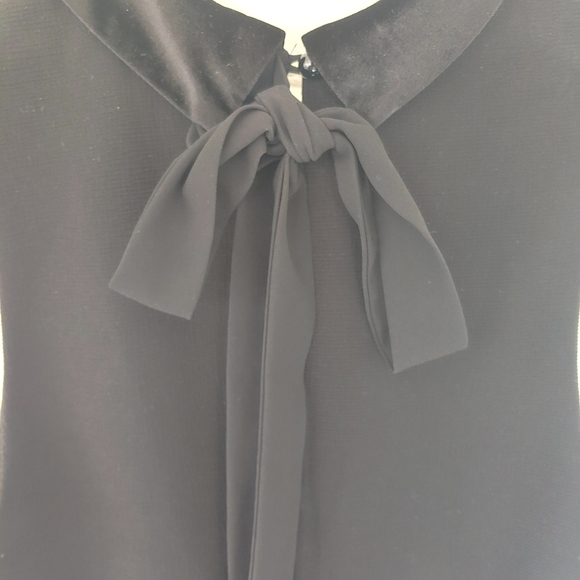 Dance & Marvel Velvet Collar Tie Dress - Picture 6 of 8